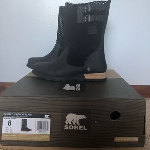 Sorel Major Pull On Boots Sz8